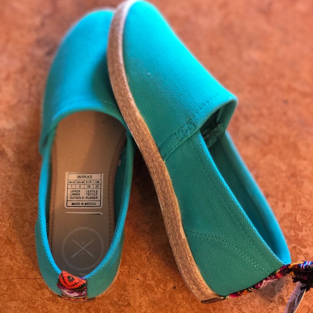 Inkkas slip on Size 7